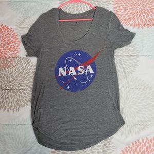 Grey NASA t-shirt
